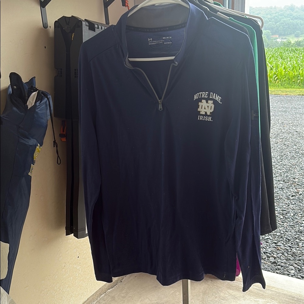 Under Armour Navy Blue Women's Top